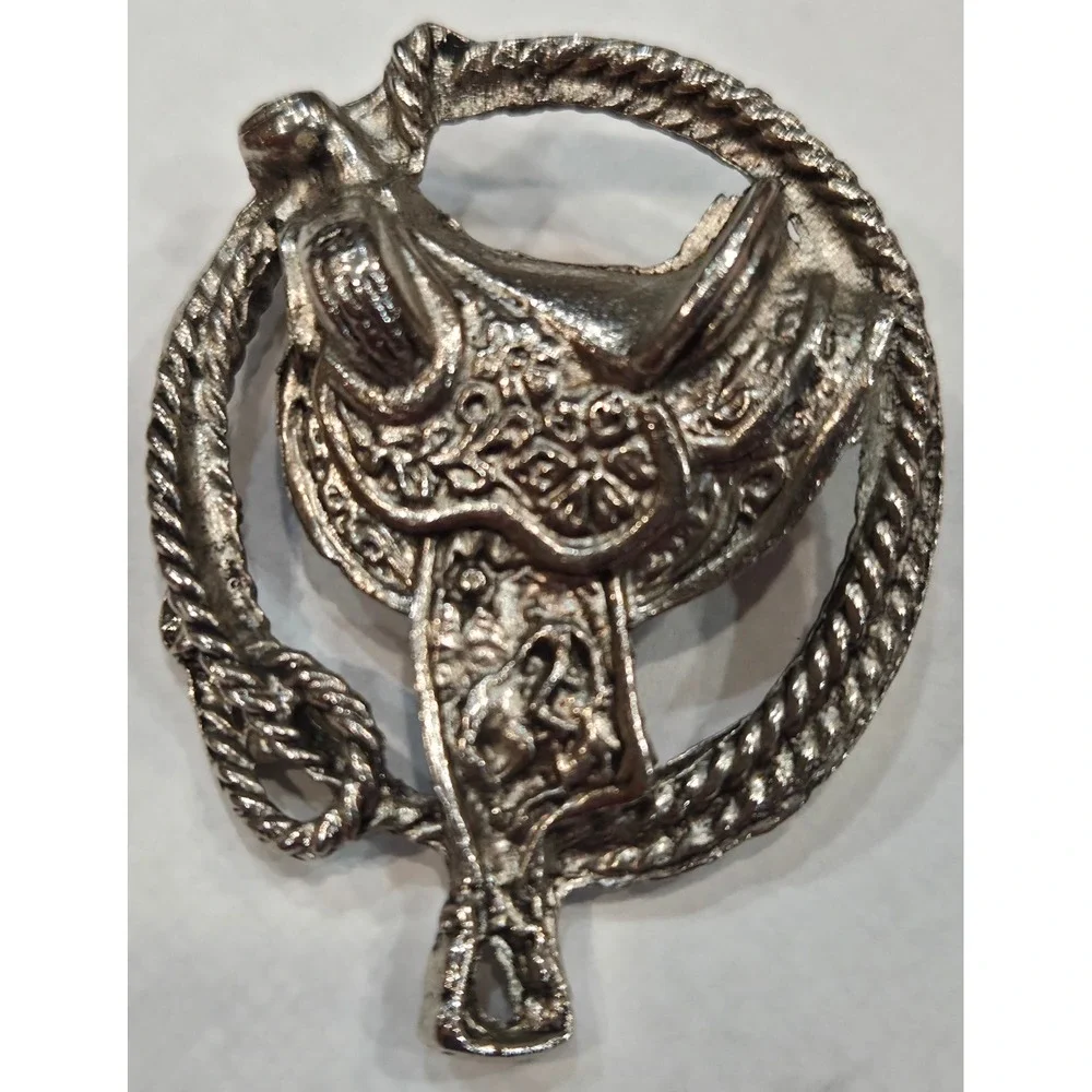 Vintage Western Silver Tone Horse Saddle Lariat Rope Bolo Slide Wild Rag Ring